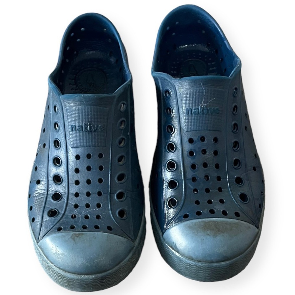 Native Blue-on-Blue Jeffersons, Size C13